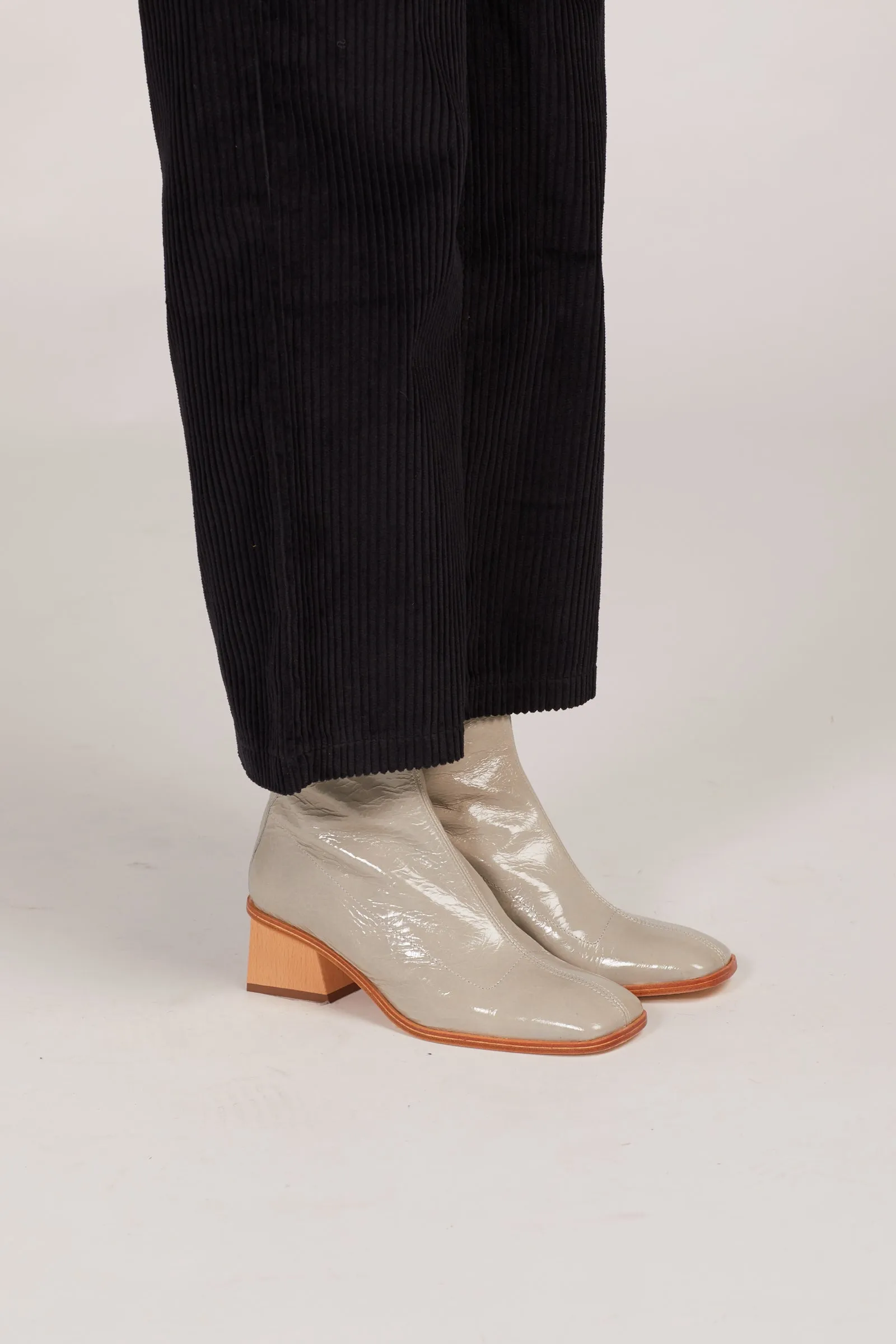 Grey Saturno Boot