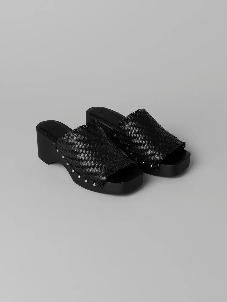 YVETTE Black clog sandal