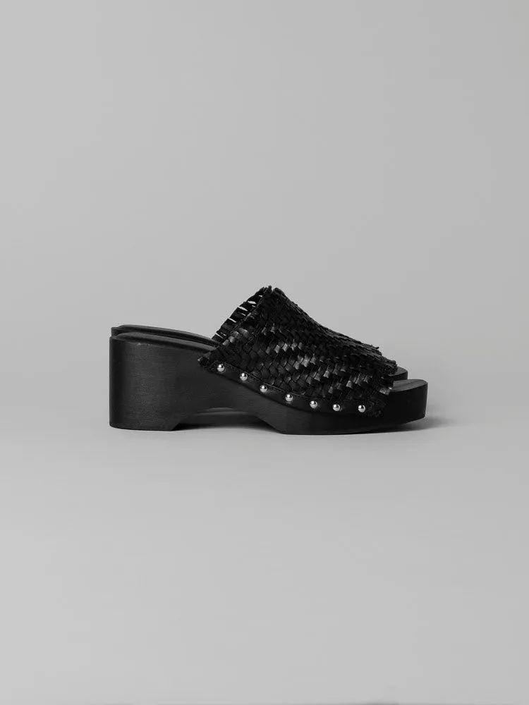YVETTE Black clog sandal